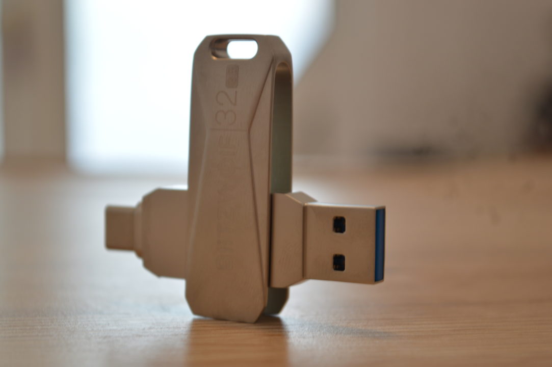 usb de memorie cu mufa type C 2020